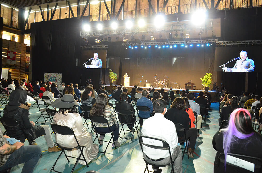 IP ARCOS realiza ceremonias de titulación 2019-2020 en Santiago y Viña del Mar