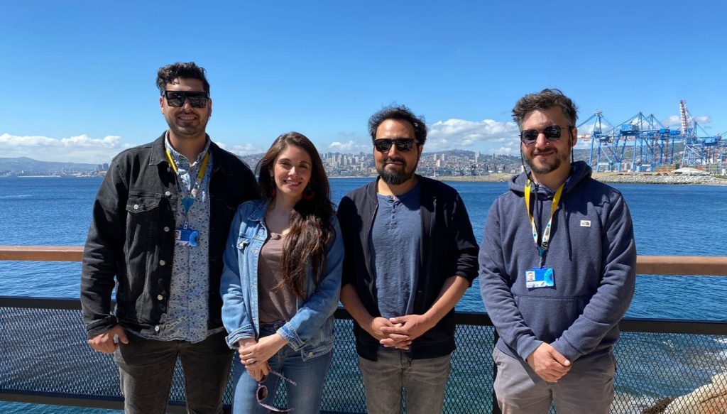De izquierda a derecha: Lincoln Vergara, productor regional de ARCOS; Loreto Aravena, jefa regional de Vinculación con el Medio; Cristian Zúñiga, coordinador de Escuelas de Rock y Música Popular, y Tomás Albagly, director de I.P. ARCOS región de Valparaíso.