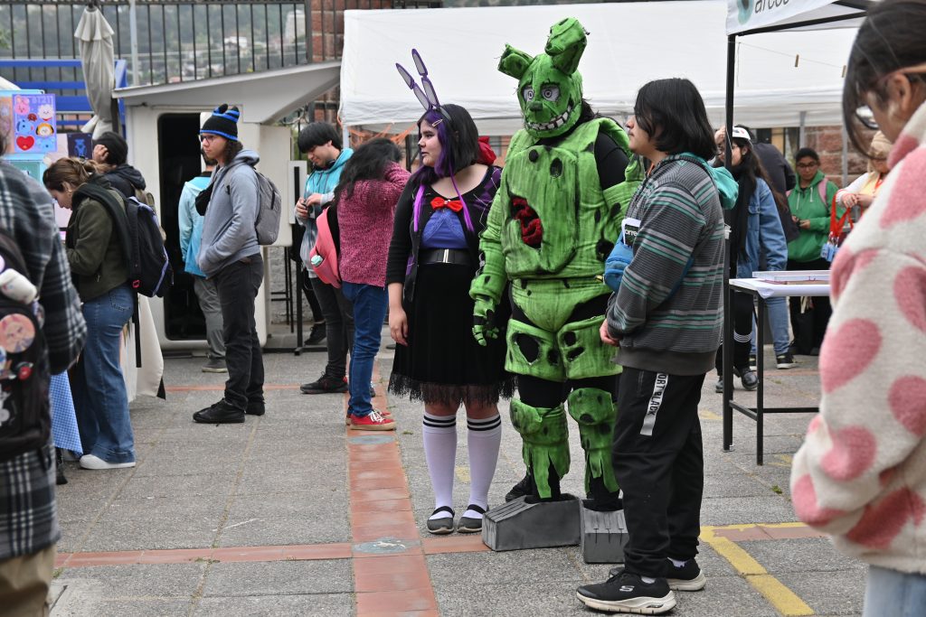 Cosplay de Five Nights at Freddy's Feriarcos Interescuelas de ARCOS Viña del Mar