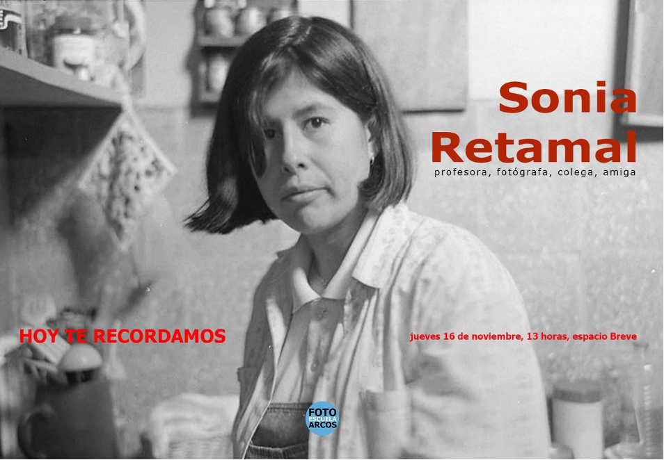 Sonia Retamal, profesora fallecida. Se realizó un homenaje previo a la inauguración de la fotogaleriarcos