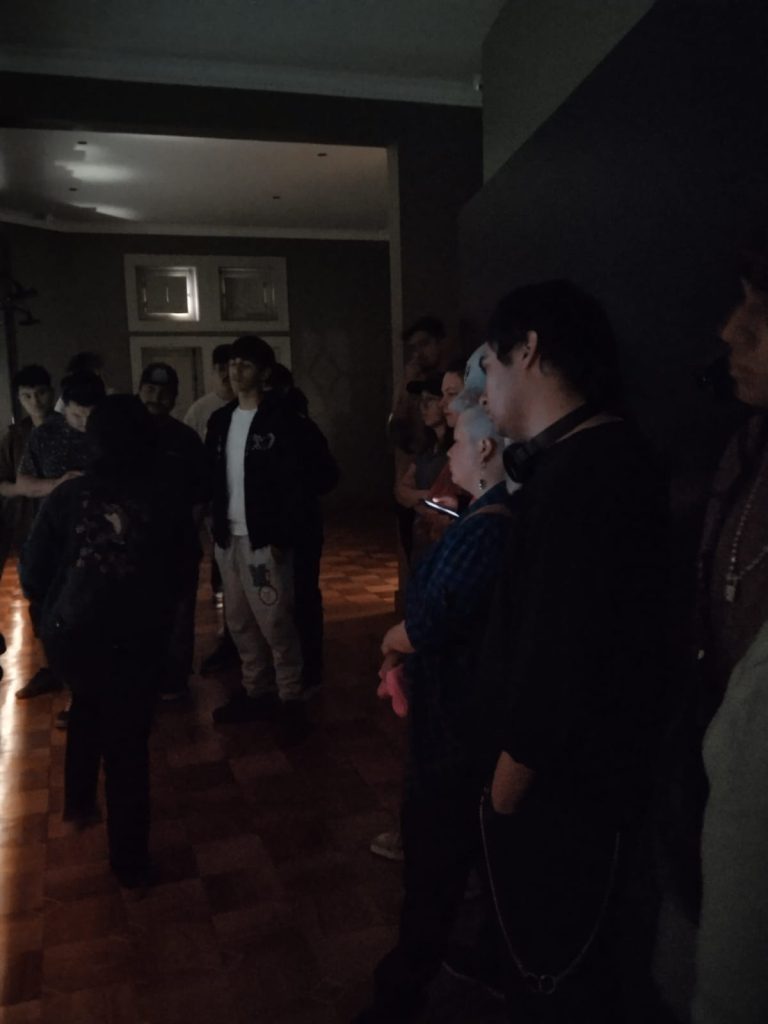 Estudiantes de la Escuela de Sonido y Música ARCOS en visita al Museo del Sonido