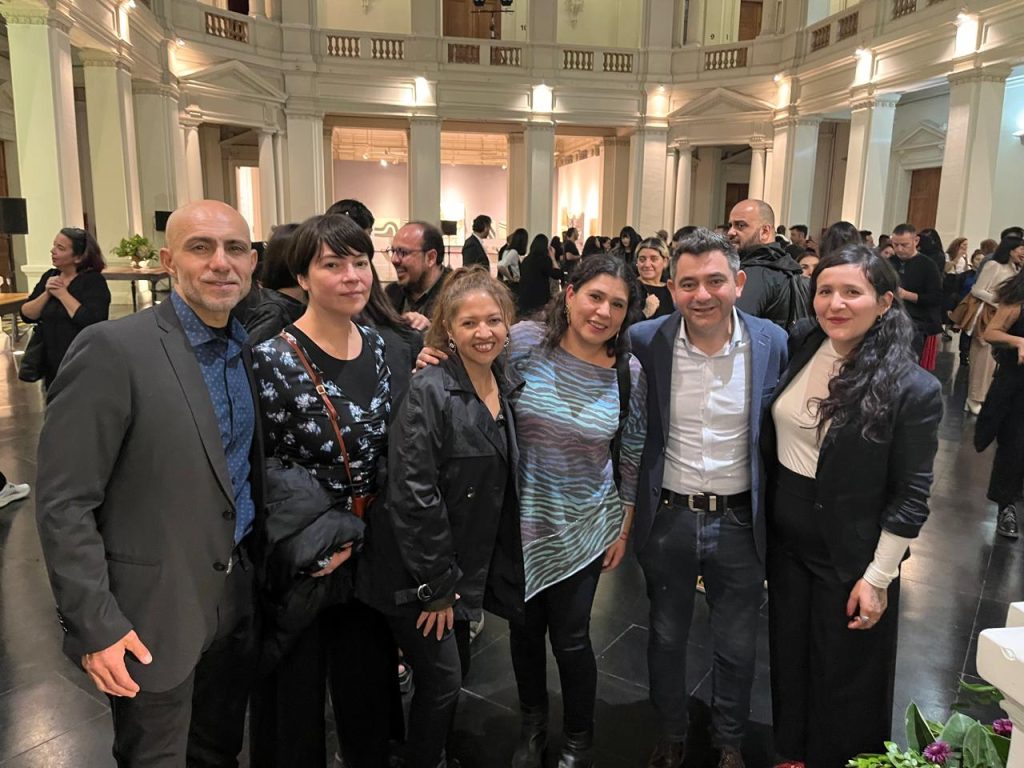 Roberto Muñoz, director de la Escuela de Sonido y Música; Dariela Magallanes, productora de Vinculación con el Medio y Comunicaciones; Ximena Duarte, directora de Vinculación con el Medio y Comunicaciones; Lorena Callejas, plataformas digitales Vinculación con el Medio y Comunicaciones; Emiliano Aguayo, Jefe de Comunicaciones; Iara Acuña, jefa de CREATE en MICSUR 2024