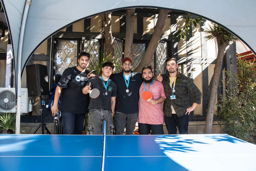 Ganadores del campeonato de ping pong ARCOS Viña del Mar