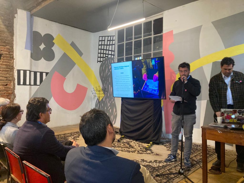 Tomás Albagly en el cierre del ciclo número 7 de Comité gestores de Valparaíso Creativo