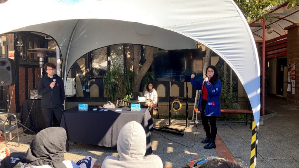 CREADORES DE NATURALIA COMPARTIERON SUS EXPERIENCIAS CON ESTUDIANTES DE ARCOS VIÑA DEL MAR