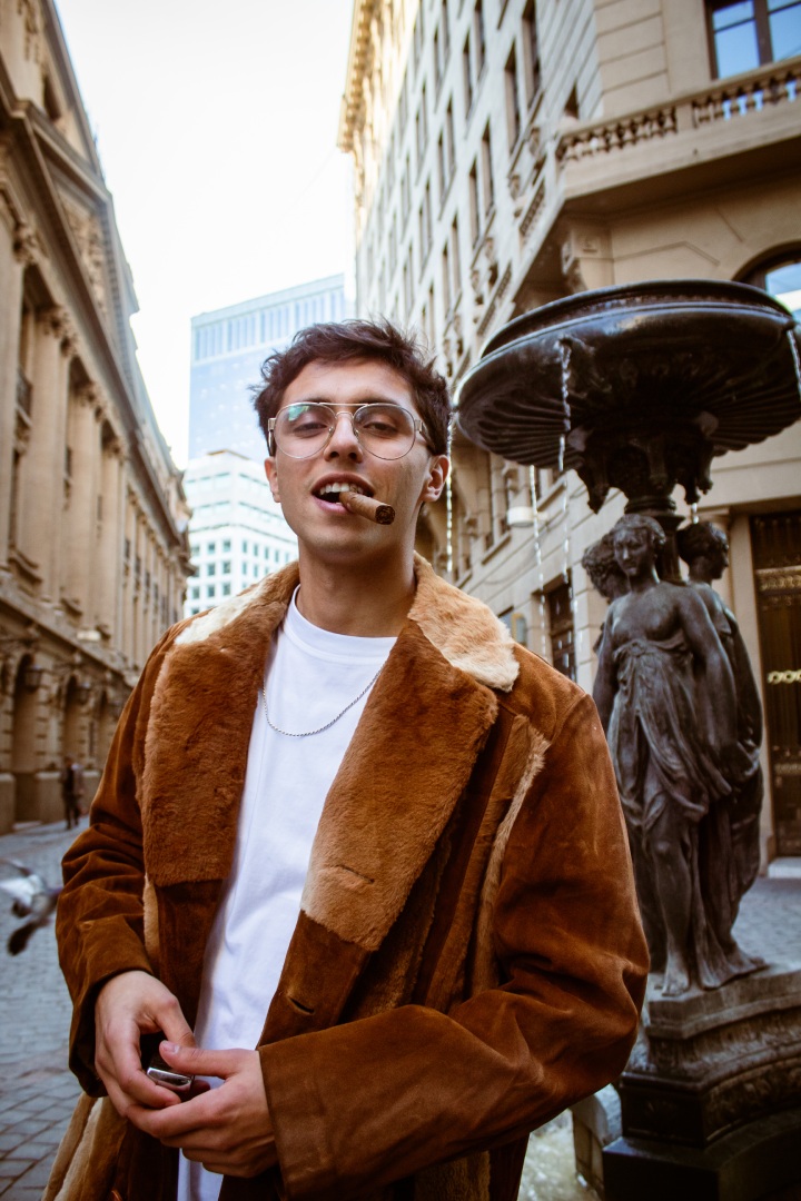 José Antonie, conocido como Pepewestcoast, estudiante de ARCOS lanza su EP debut