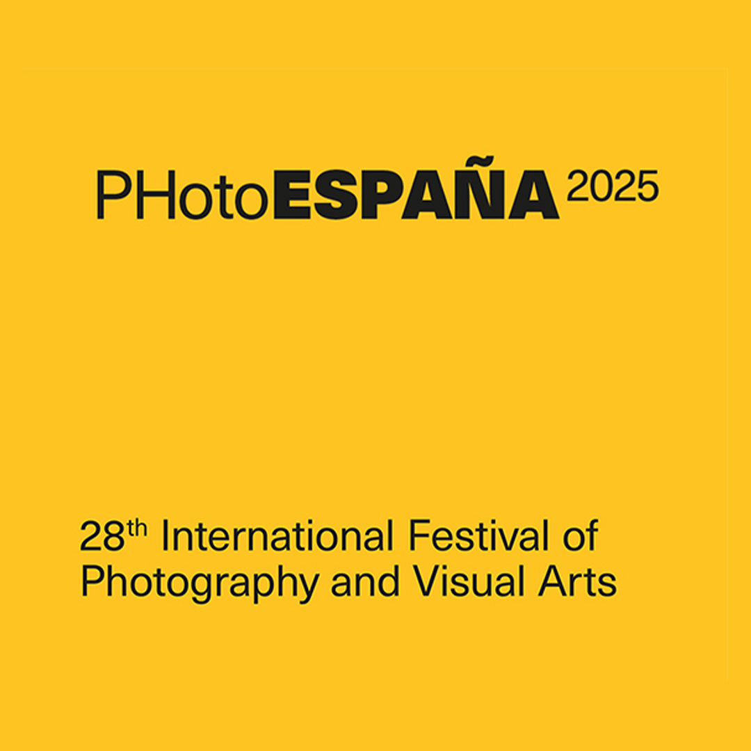 Grafica original de PHotoEspaña 2025.