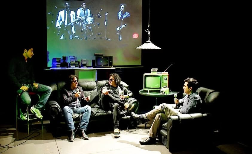 Como estudiante, Rubén Basay produjo el ejercicio televisivo "Radiografía Estéreo" junto a los músicos de Charly García, Toño Silva y Kiuge Hayashida, bajo la conducción del periodista y docente Emiliano Aguayo.