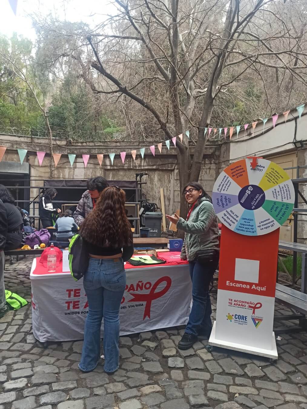 Registro de Jornada Operativo Te Acompaño Te Apaño en Escuela de Actuación ARCOS por departamento de Género y Diversidad