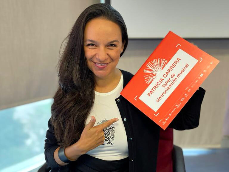 Patricia Carrera, a cargo de Charla Online "Prepárate para sincronizar supervisión musical y SYNC" parte de las actividades de DECC 2025.