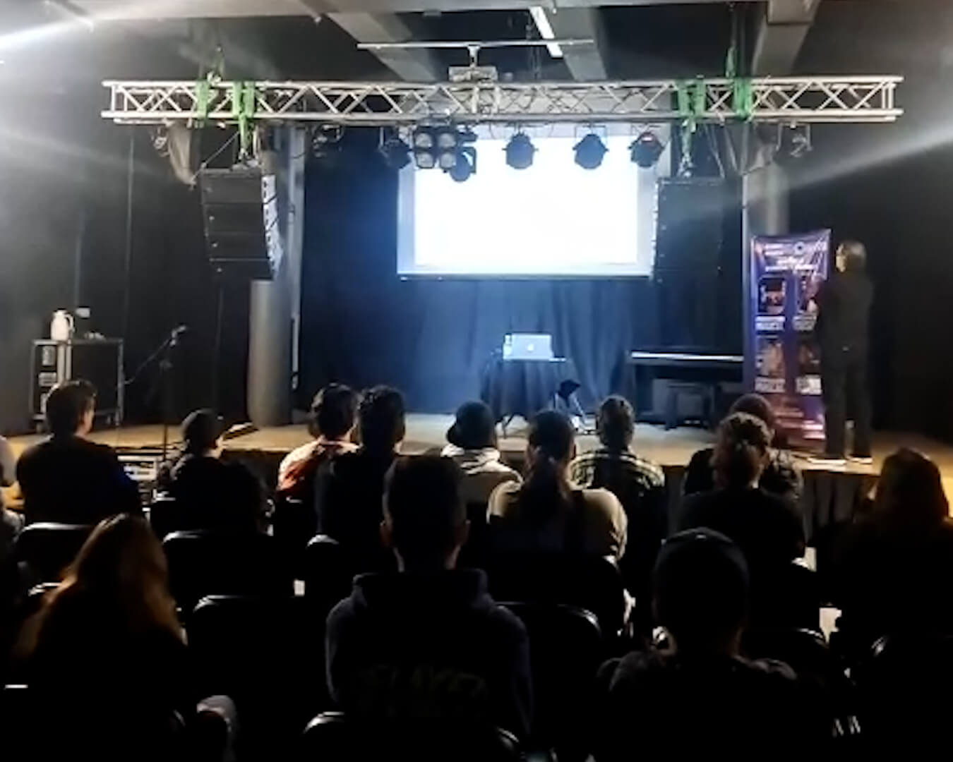 Adam Moseley explica con ejemplos su forma de trabajar en I.P. ARCOS